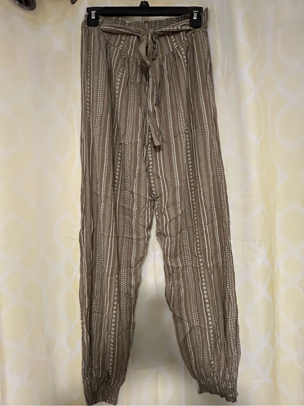 NWT dress forum paper bag style joggers